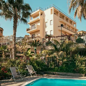 3* Hotel La Palma